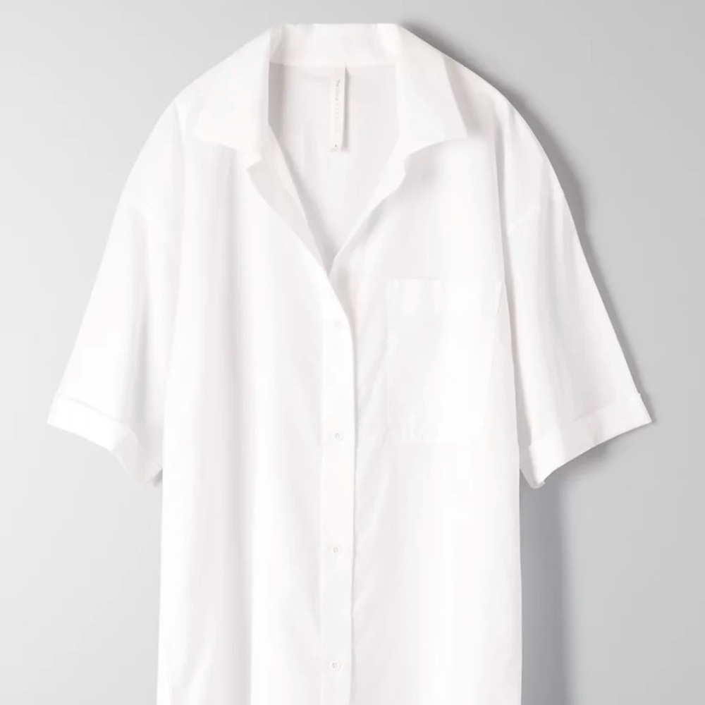 {Aritzia} Withers Blouse. View 6